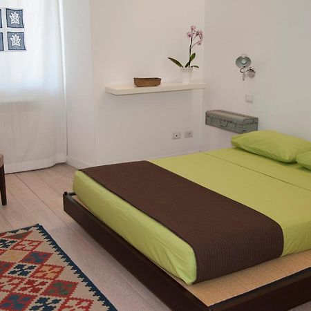 Center 2 Rooms B&B Рим Екстер'єр фото