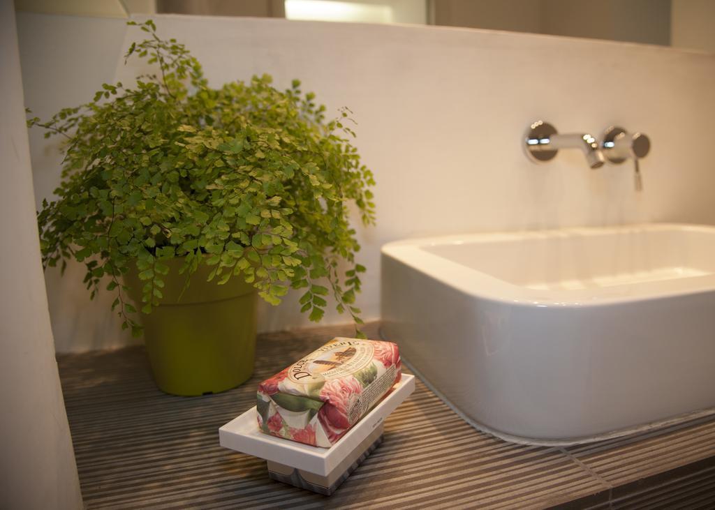 Center 2 Rooms B&B Рим Екстер'єр фото
